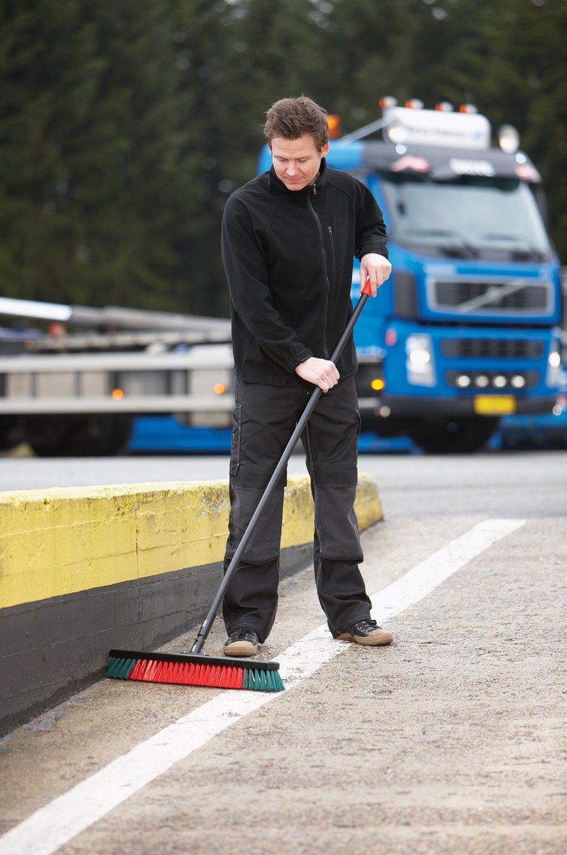 Vikan Bezem Met Steel - Bezem 44 Cm - Steel 156 Cm - Hard Voor Buiten En Binnen