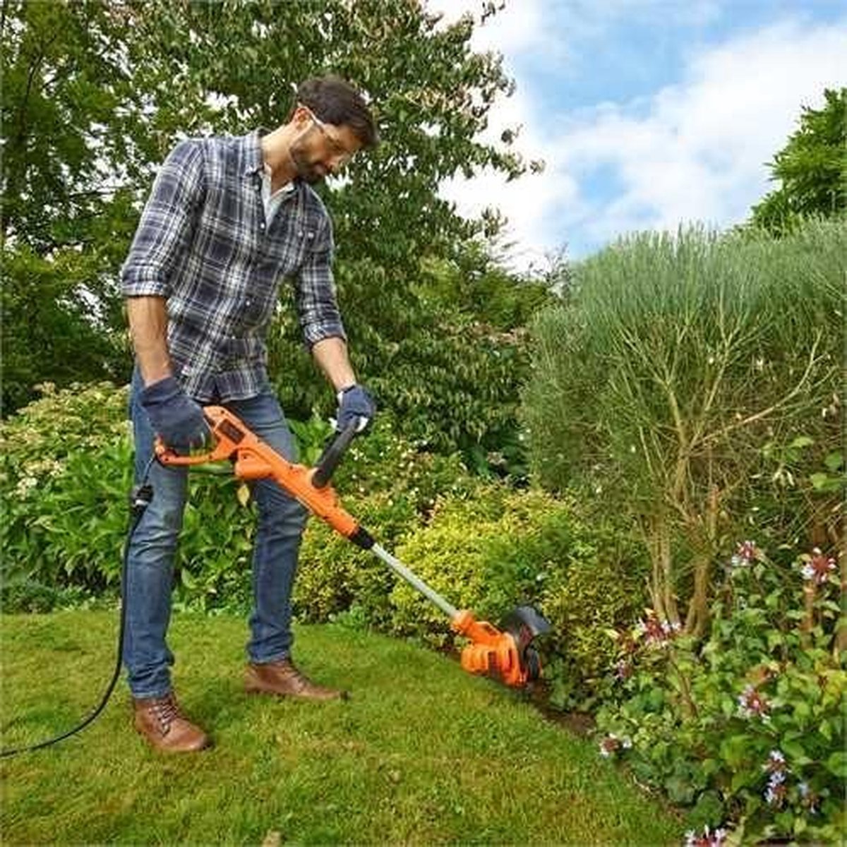 Black & Decker BLACK+DECKER BESTA525-QS Grastrimmer - 450W - 25cm - Gesnoerd