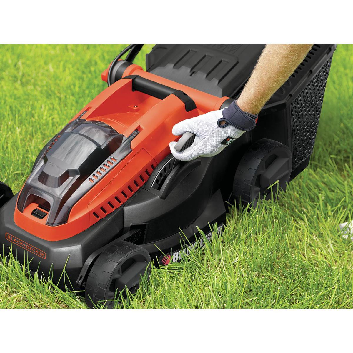 Black & Decker BLACK+DECKER CLM3825L2-QW Grasmaaier - 36V - 38cm - Incl. 2 Accu's &amp; Lader