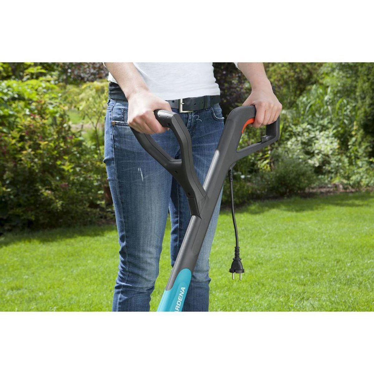  GARDENA - SmallCut Trimmer 300/23 - Grastrimmer (gemotoriseerd) - 300W - Maaibreedte 23 Cm