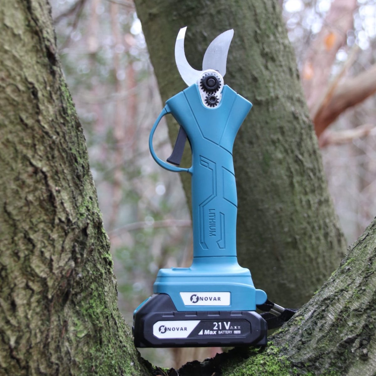  NovarGarden® Elektrische Snoeischaar NG1 - 2x Accu - Elektrisch - Takkenschaar - Op Batterij - 28mm