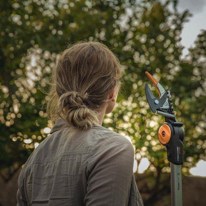  Fiskars Boomsnoeier UPX82