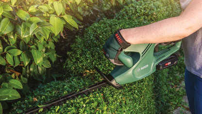  Bosch EasyHedgeCut 18-45 Heggenschaar - Zonder 18 V Accu En Lader