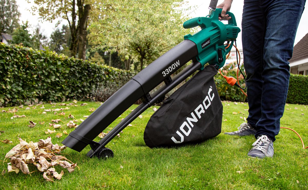  VONROC 3-in-1 Bladblazer – 3300W – Blazen, Zuigen &amp; Versnipperen – 270km/h – Incl. 40L Opvangzak