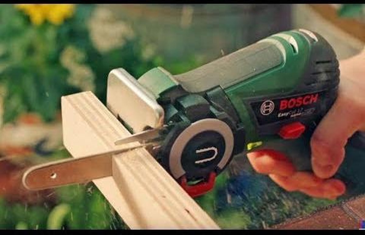  Bosch EasyCut 12 Accu Microkettingzaag - Met 1 X 12 V Accu En Lader