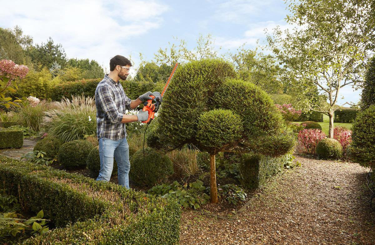 Black & Decker BLACK+DECKER BEHT201-QS Heggenschaar - 420W - 45cm - Gesnoerd