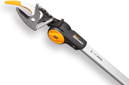  Fiskars Boomsnoeier UPX82