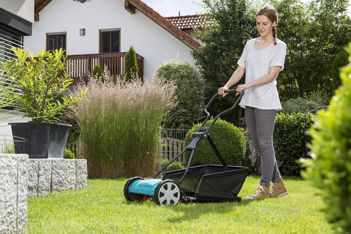  GARDENA Kooimesmaaier 330 Grasmaaier - Maaibreedte 33 Cm - Gazons Tot Ca. 150 M²