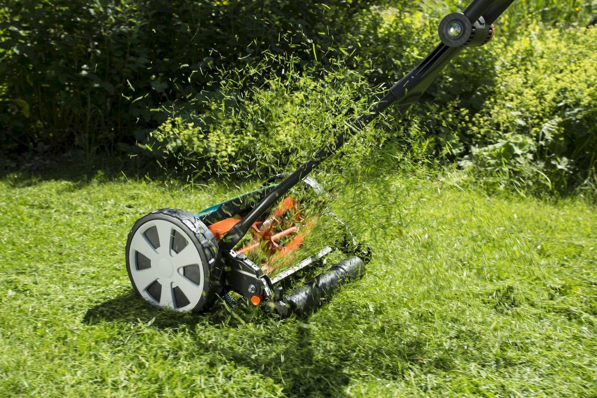  GARDENA Kooimesmaaier 330 Grasmaaier - Maaibreedte 33 Cm - Gazons Tot Ca. 150 M²