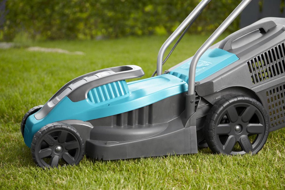  GARDENA - Powermax 32 - Grasmaaier (gemotoriseerd) - Maaibreedte 32 Cm - Gazons Tot 200 M2