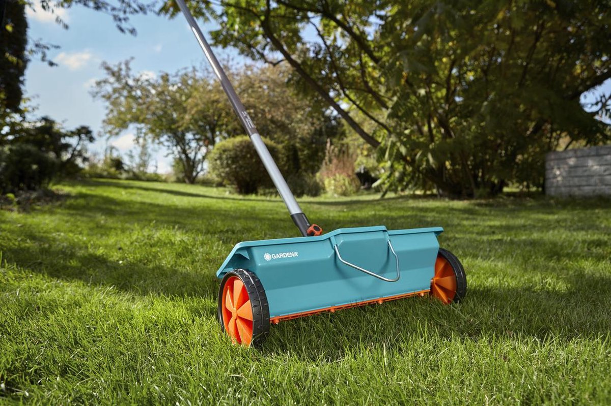  GARDENA Combisysteem Strooiwagen - 40 Cm Strooibreedte - Inhoud 3 Liter - Geschikt Voor 100m²