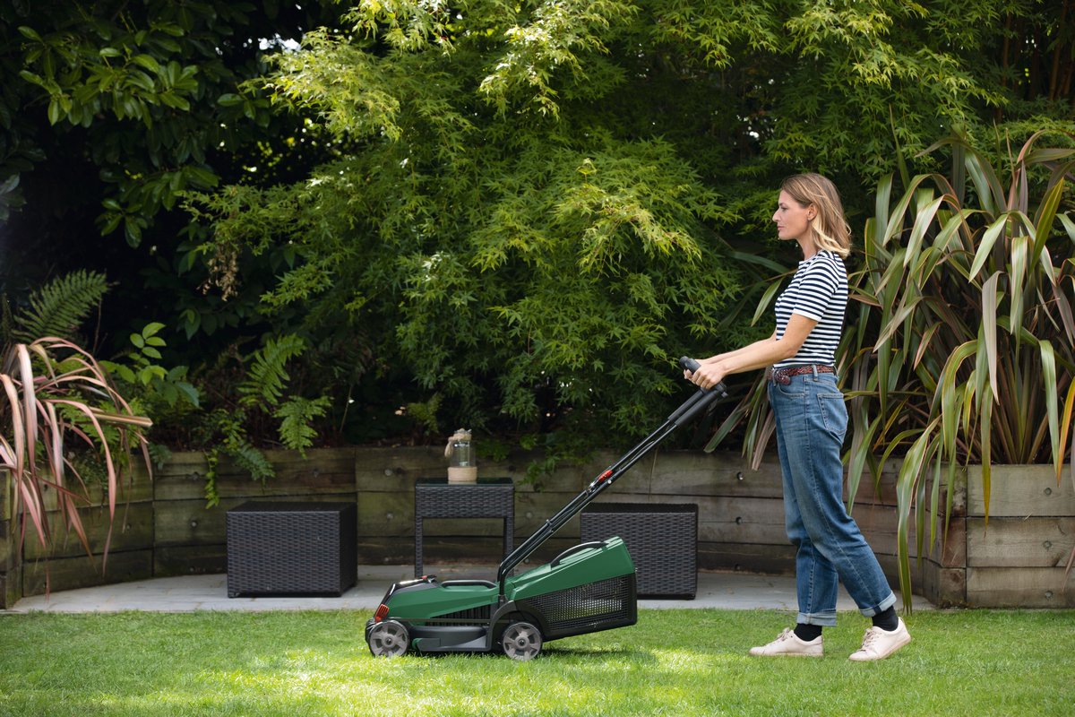  Bosch CityMower 18V-32-300 Grasmaaier - Maaibreedte 32 Cm - Zonder Accu En Lader