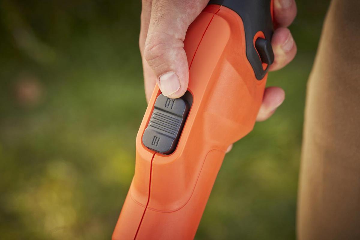 Black & Decker BLACK+DECKER BCSTA536L1-QW Grastrimmer - 36V - 33cm - Inclusief Accu En Lader