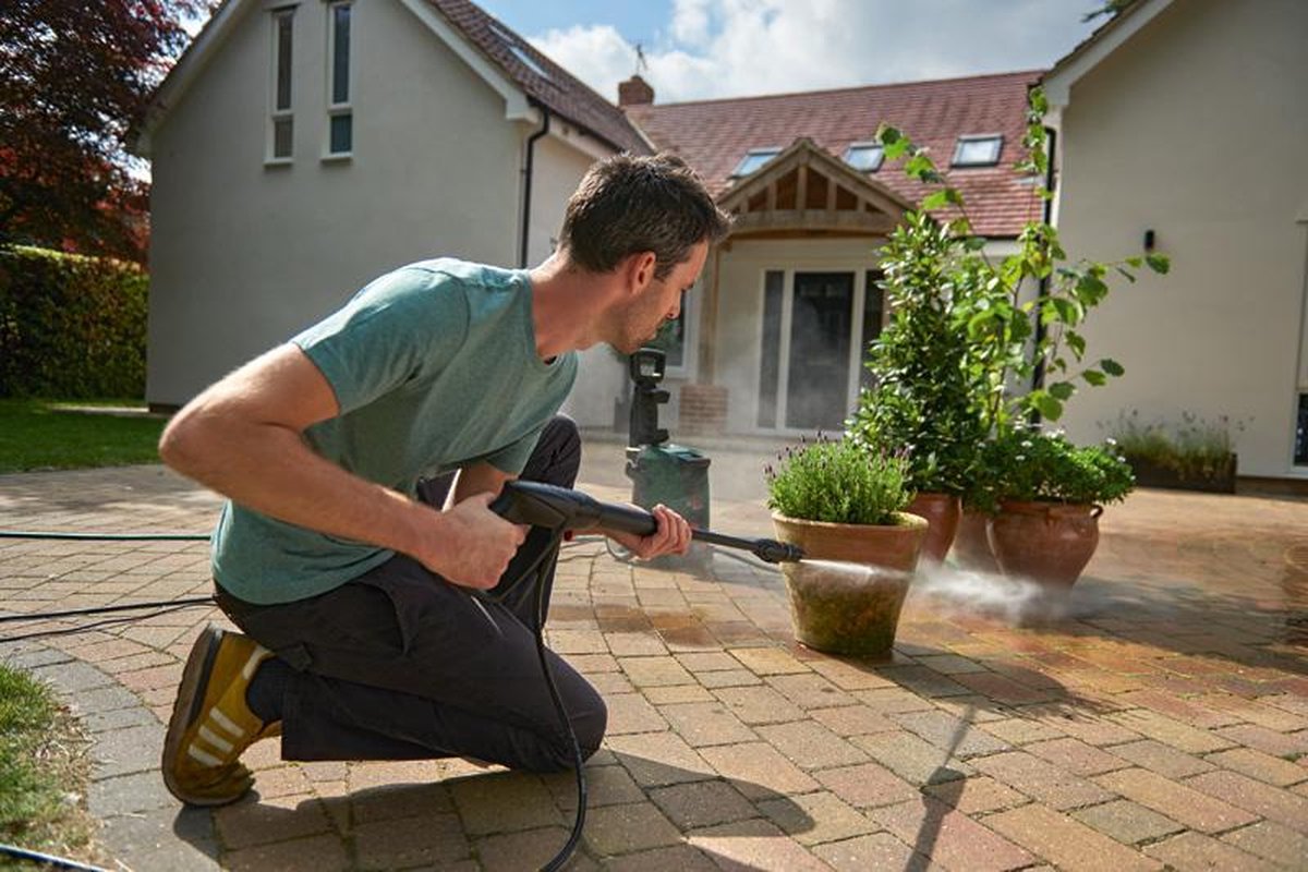  Bosch Universal Aquatak 135 Hogedrukreiniger - Op Snoer - 1900 W - 135 Bar