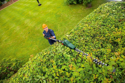  Bosch UniversalHedgePole 18 Steel Heggenschaar - 43 Cm Meslengte - Zonder 18 V Accu En Oplader