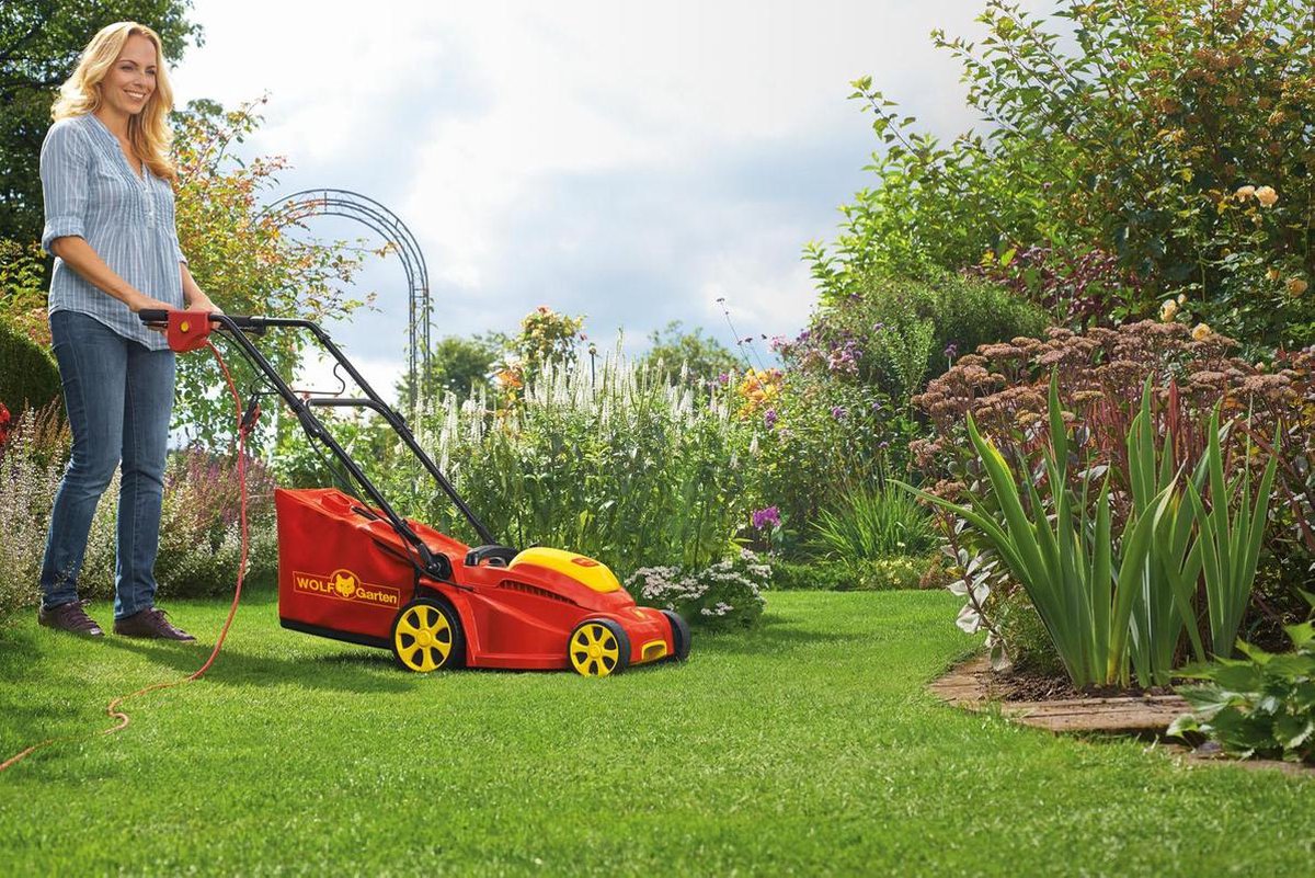  WOLF-Garten A 340 E Elektrische Grasmaaier - 1400 W - 34 Cm Maaibreedte - 30 Liter Opvangbak - Centrale Hoogte-instelling