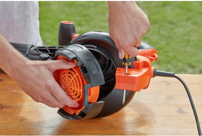 Black & Decker BLACK+DECKER BEBLV300SB-QS Bladblazer - 404 Km/u - 3000W - Zuig-/blaasfunctie - Gesnoerd