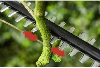  Bosch UniversalHedgePole 18 Heggenschaar Op Steel - Met 18 V Accu En Lader