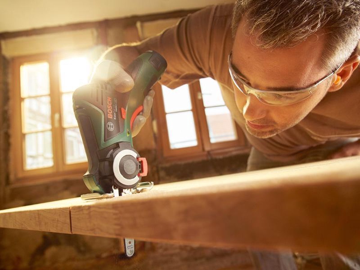  Bosch EasyCut 12 Accu Microkettingzaag - Met 1 X 12 V Accu En Lader