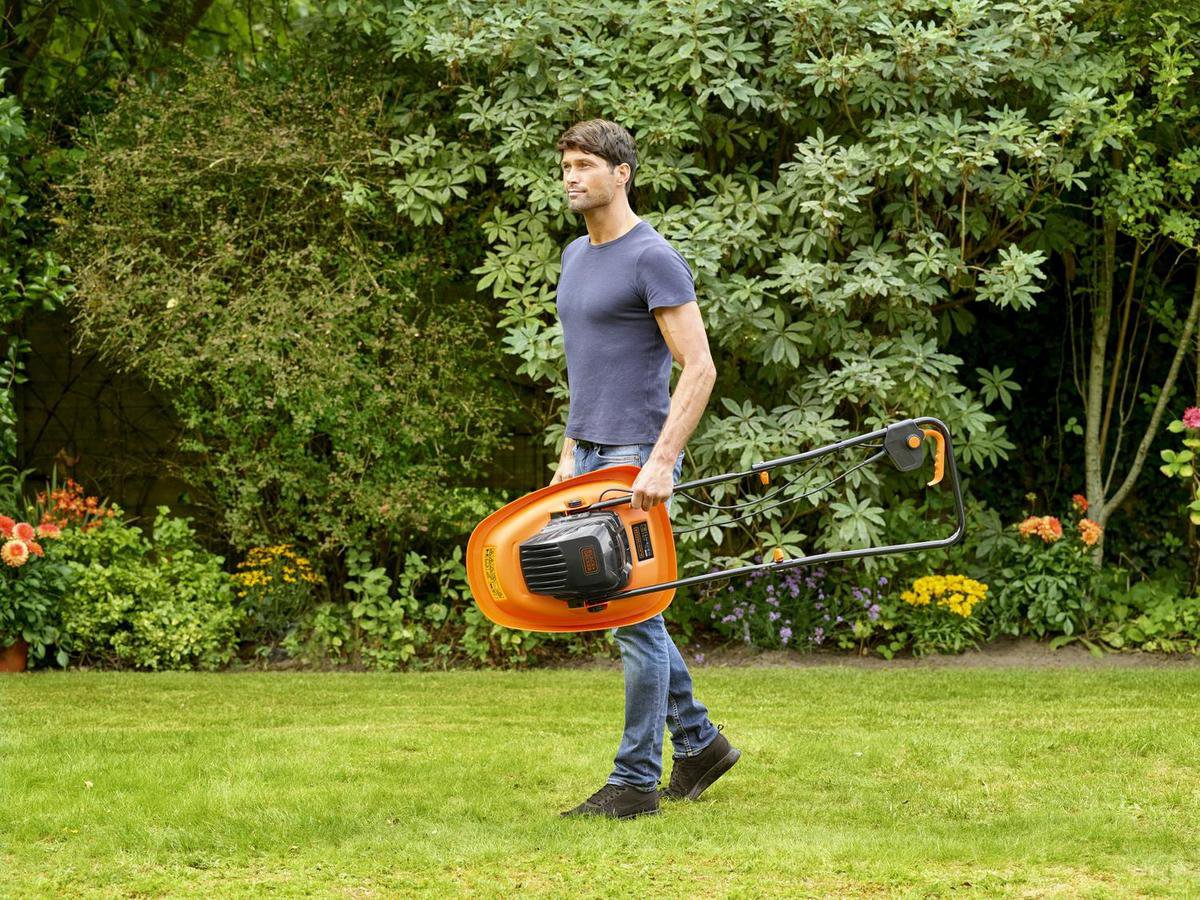 Black & Decker BLACK+DECKER BEMWH551-QS Zweefmaaier - 1200W - 30cm - Gesnoerd