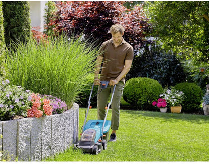  GARDENA - PowerMax 32/36V P4A Ready To Use Set - Grasmaaier (gemotoriseerd) - Maaihoogte 60mm - Snijbreedte 32 Cm