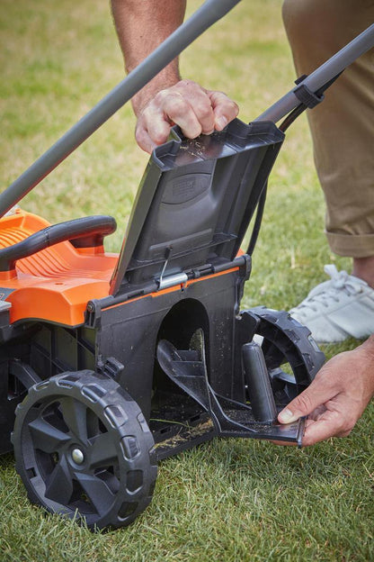 Black & Decker BLACK+DECKER BCMW3318L2-QW Grasmaaier - 18V - 33cm - Incl. 2 Accu's En Lader