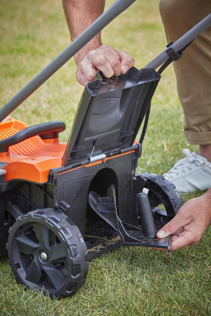 Black & Decker BLACK+DECKER BCMW3318N-XJ Grasmaaier - 18V - 33cm - Excl. Accu &amp; Lader
