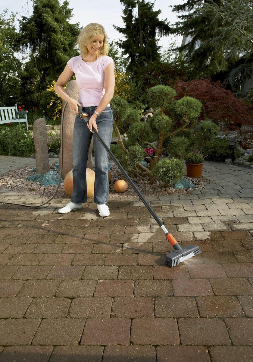  GARDENA Cleansystem Comfort Schrobber - Reinigen Van Paden - Terras - Oprit