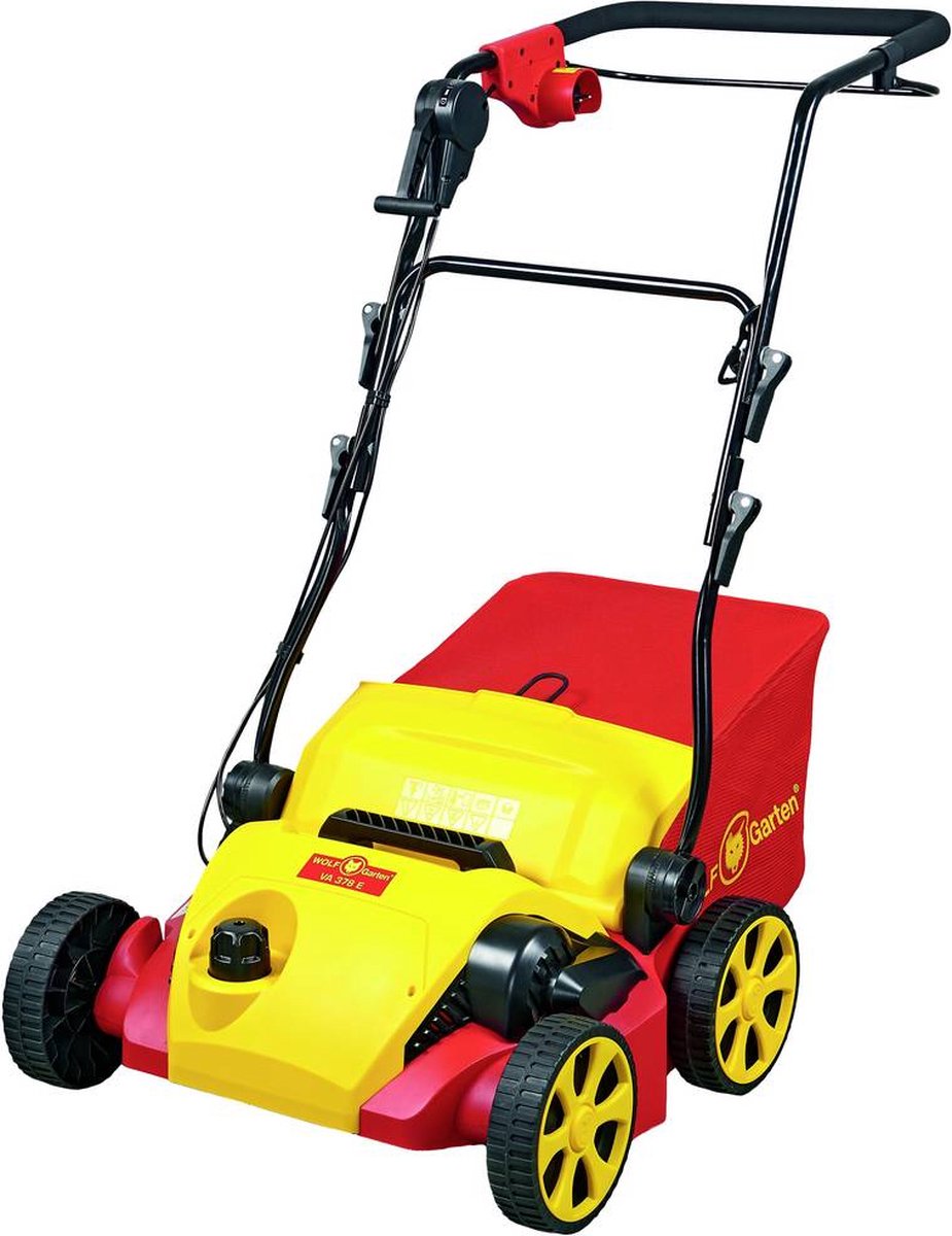  WOLF-Garten Elektrische Verticuteermachine VA 378 E - Werkbreedte 37 Cm - Opvangzak 50 L - 1800 W Motor - Moshark - Verticuteren - Opvangen